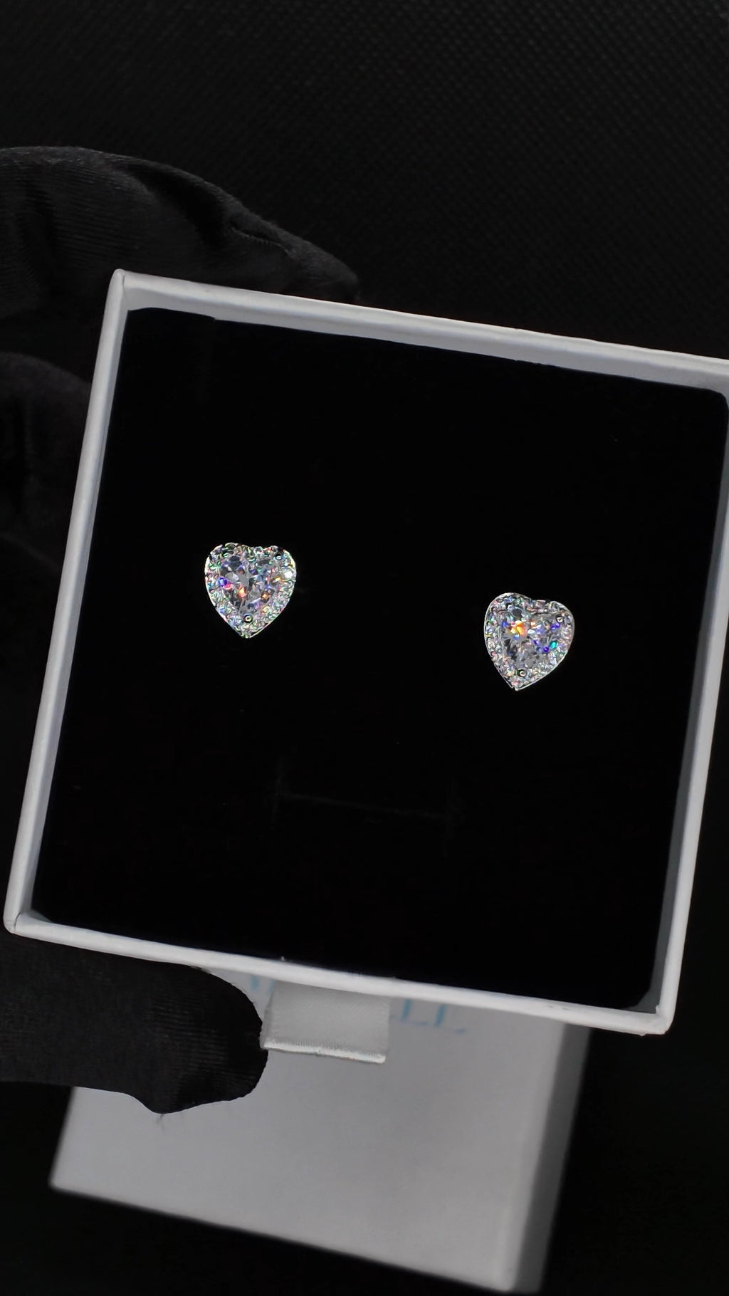 ICY HEART EARRINGS