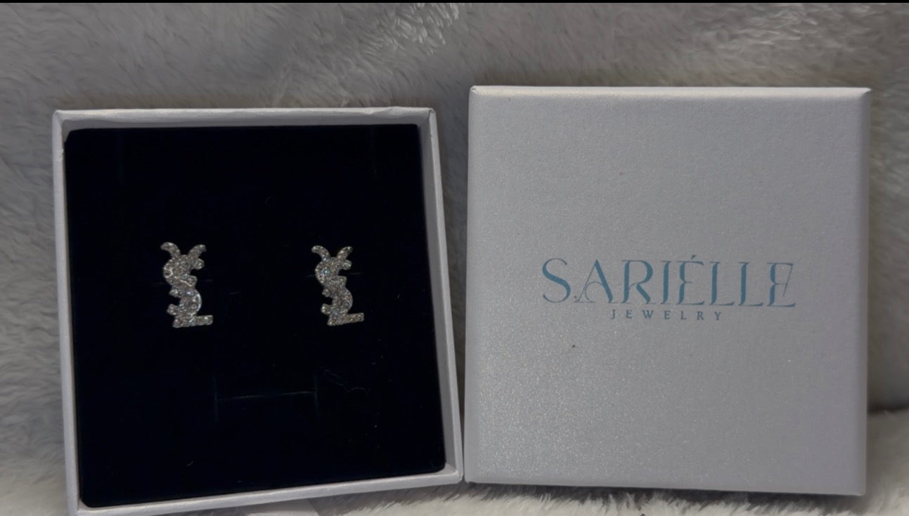 ST EARRINGS